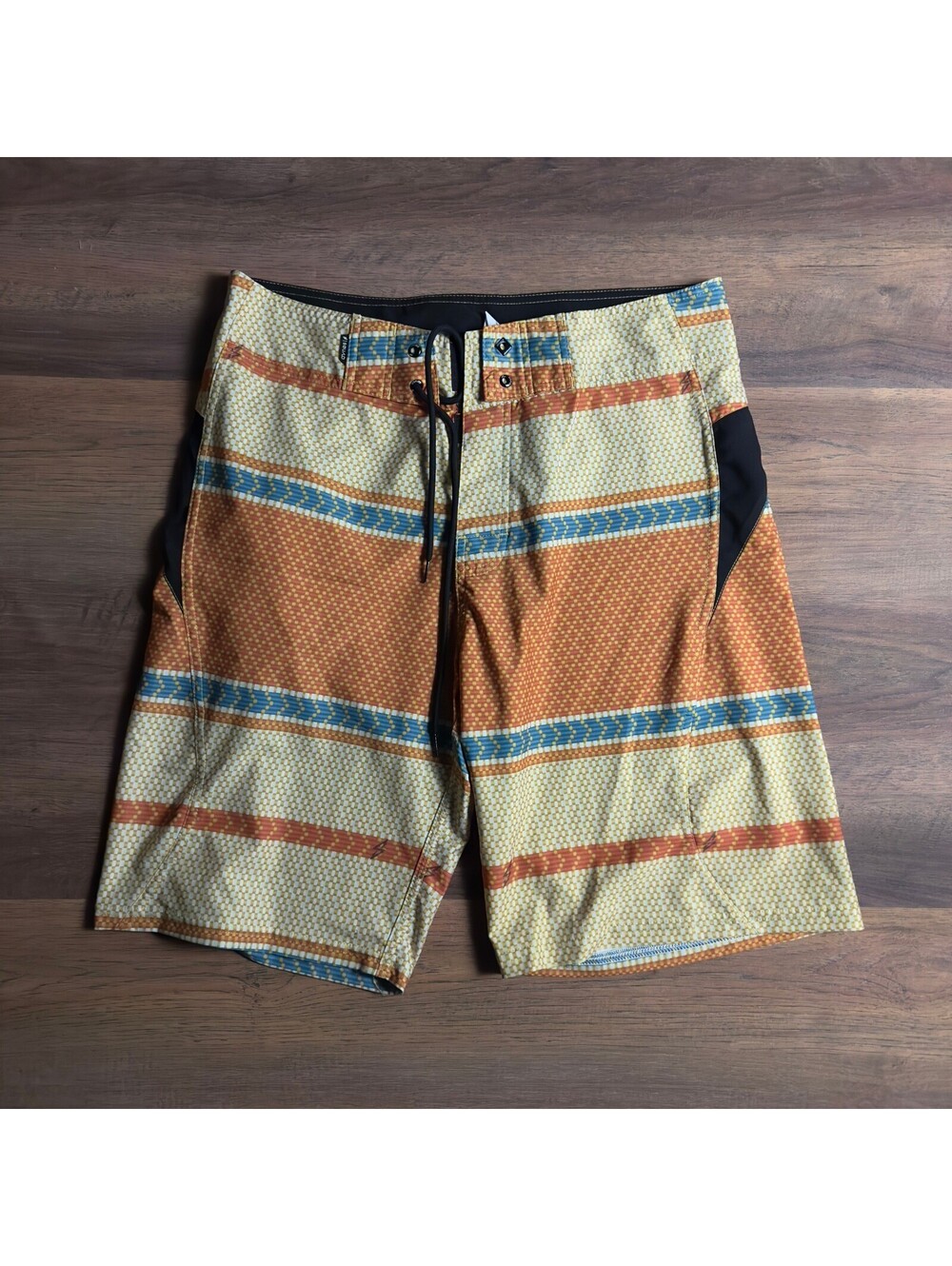 Volcom Board Shorts Mens 38 Orange Yellow Blue Geometric